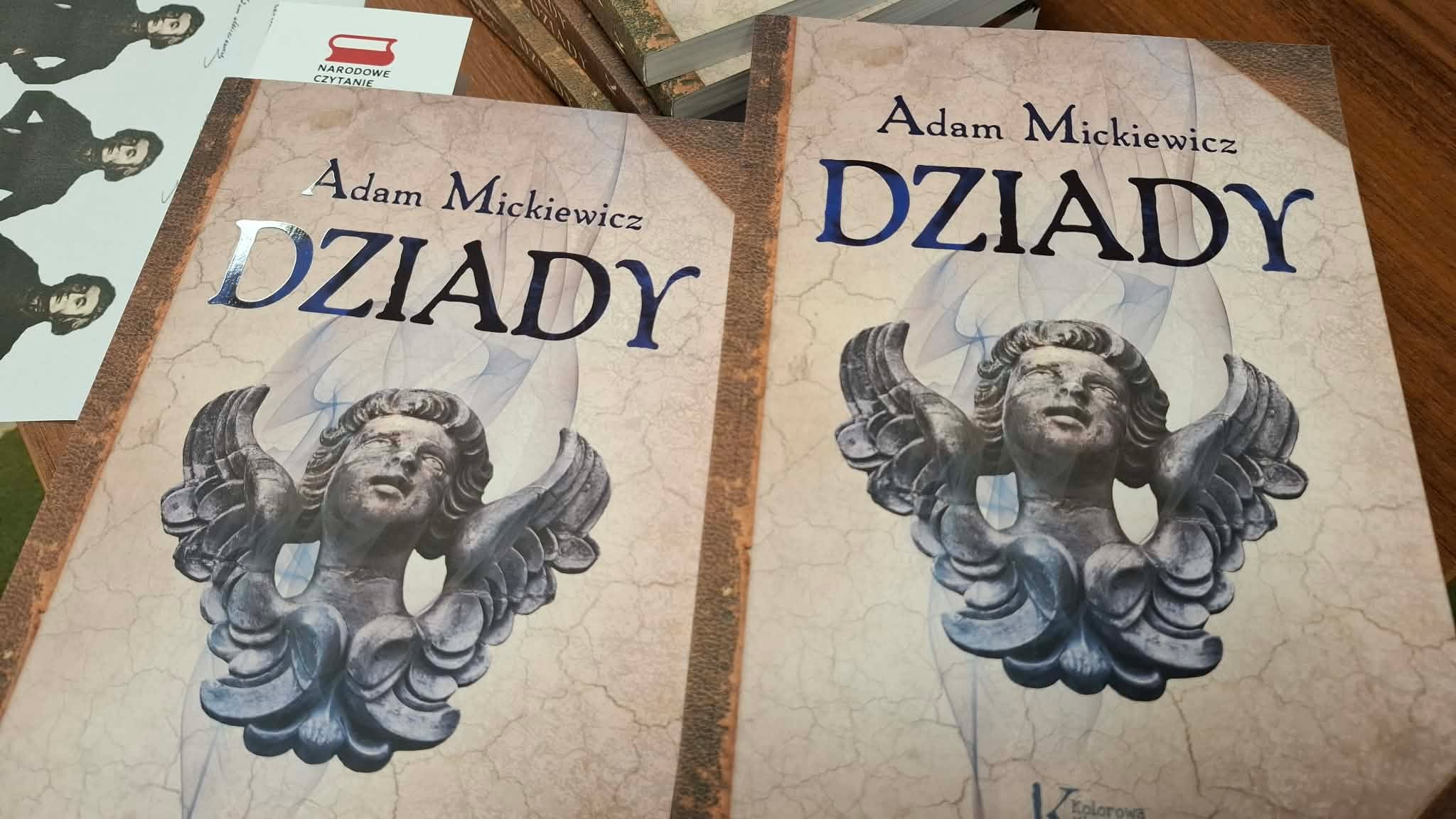 Podczas dzisiejszego Narodowego Czytania - jak co roku - będzie można otrzymać okolicznościowy egzemplarz… – zdjęcie 1