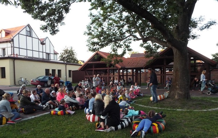 67870253 1273631096139818 1005690017110032384 n