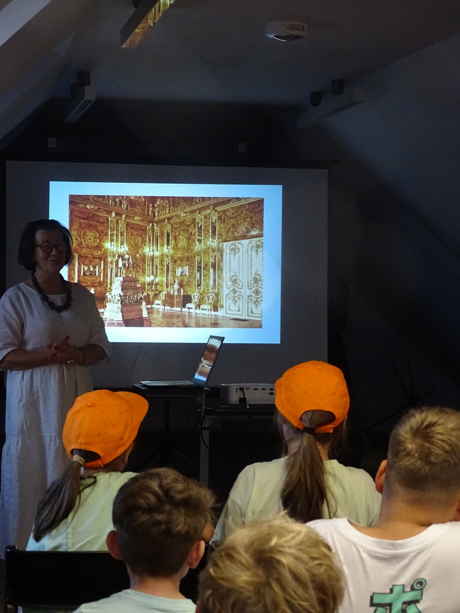 544729606_1091555953128937_5200113455303118927_n