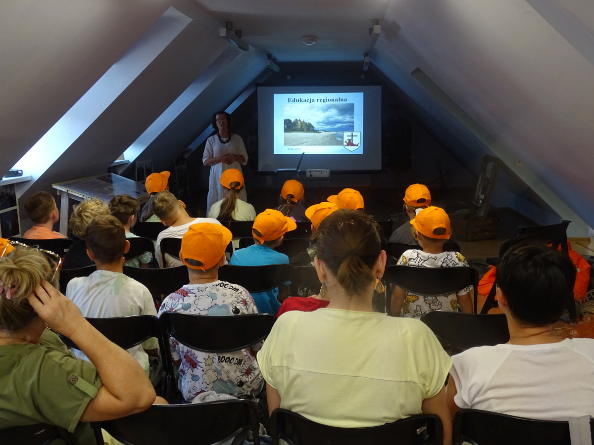 546318621_1091555853128947_6244519017252511577_n