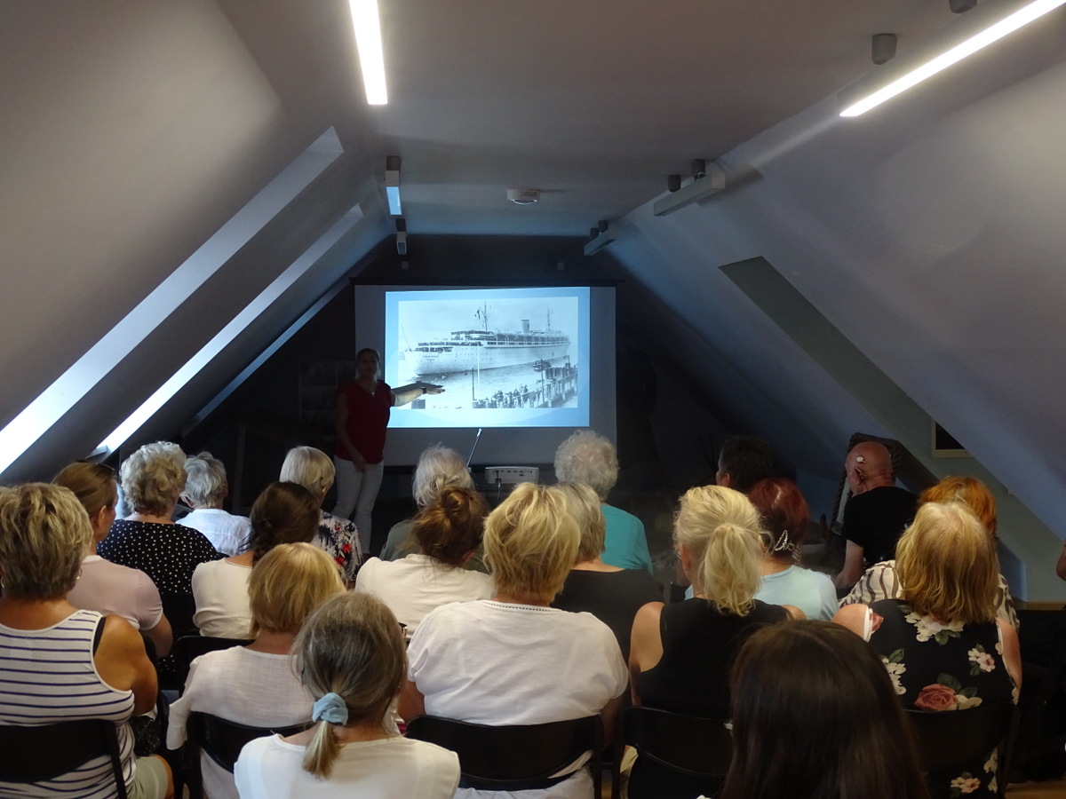 546104770_1092359409715258_3960503620646689607_n