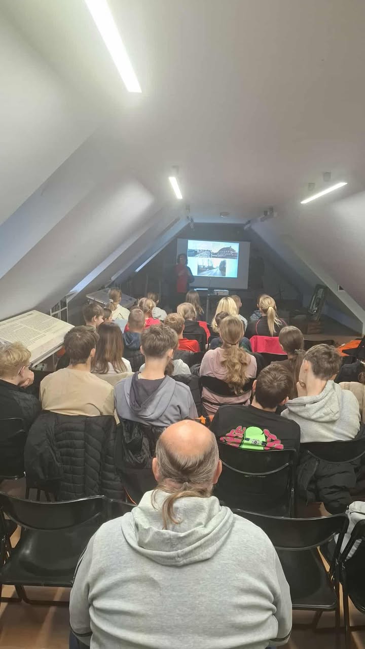 561530142_1115494550735077_6767430569409290415_n