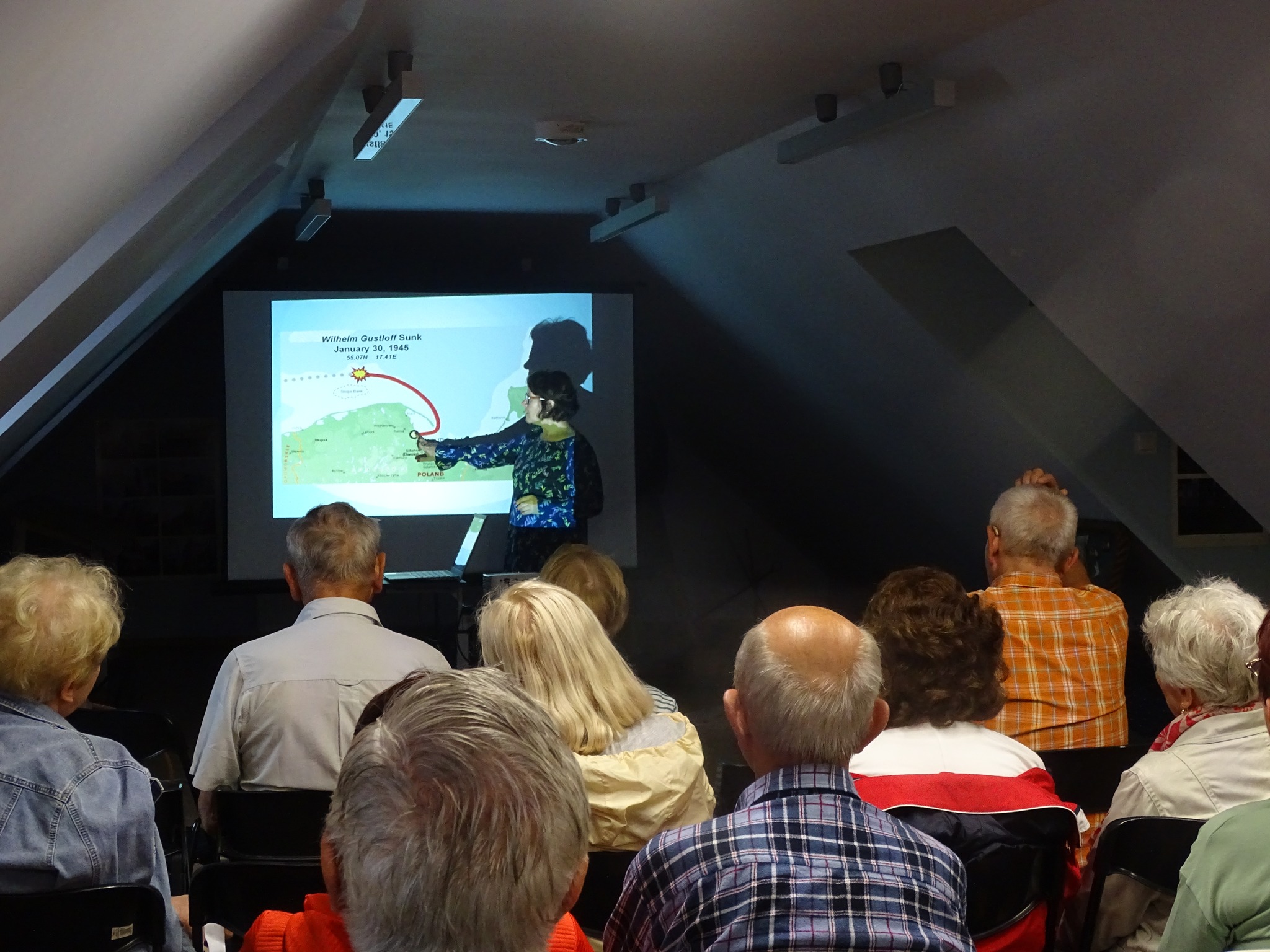 546657567_1093102646307601_1706806936764269371_n